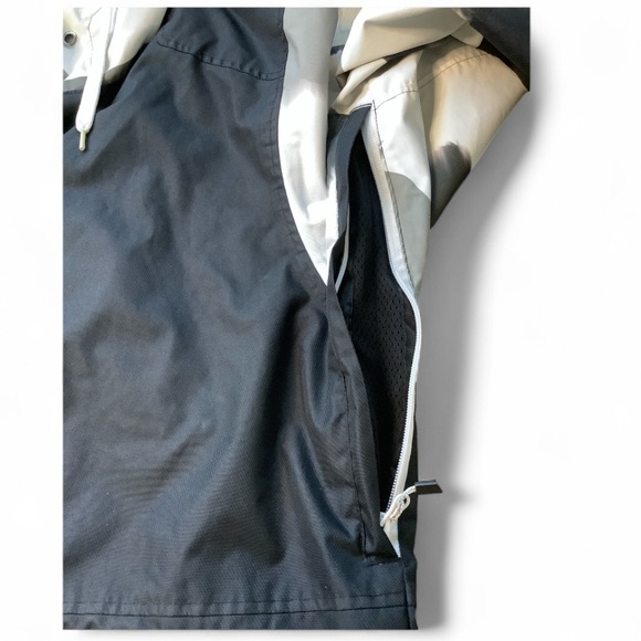 Neff Destroyer 2 Men's Snowboard/Ski Jacket Black White Camo Size Medium - Picture 8 of 12